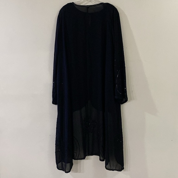 Three-Piece Beaded Pant Suit- 20W - Picture 6 of 11